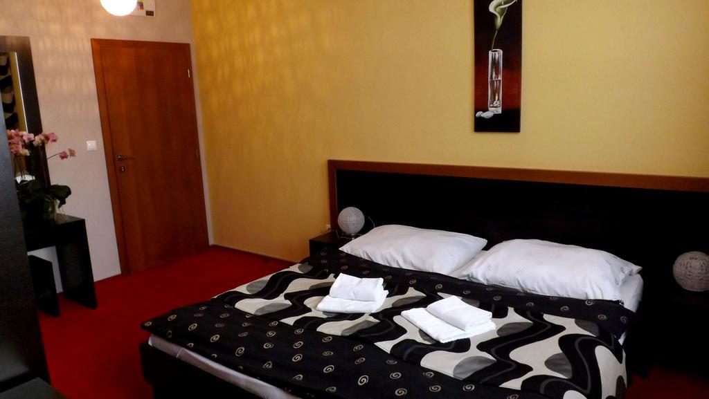 Guest House Penzion Fortuna Twardoszyn Pokój zdjęcie